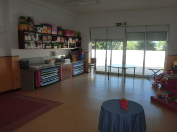 creche-3b.jpg creche-3b.jpg